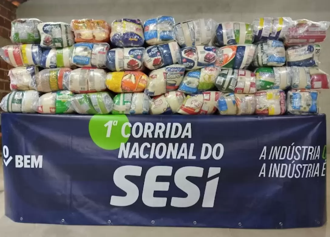 Doações de alimentos não perecíveis serão entregues para mais de 100 entidades sociais brasileiras